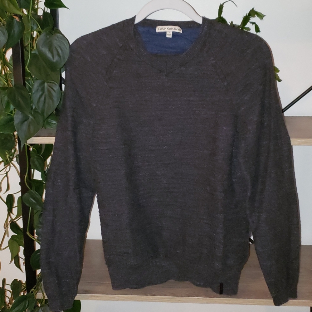 Calvin Klein's Men's Sweater